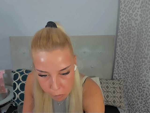 KristyAngel live webcam show