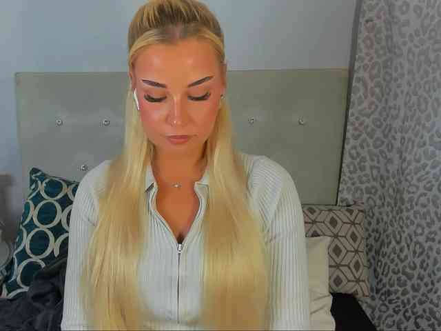 KristyAngel webcam