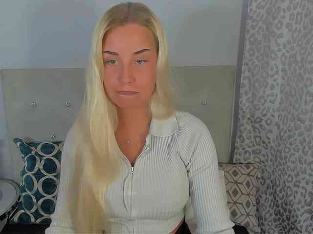 KristyAngel webcam