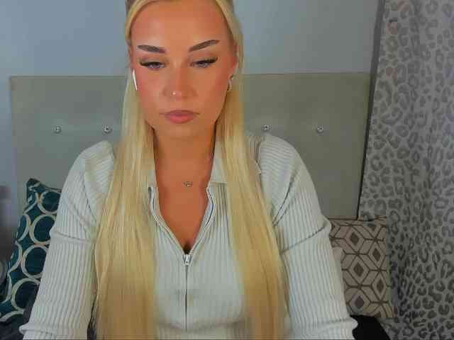 KristyAngel webcam