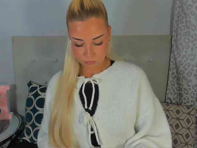 KristyAngel webcam