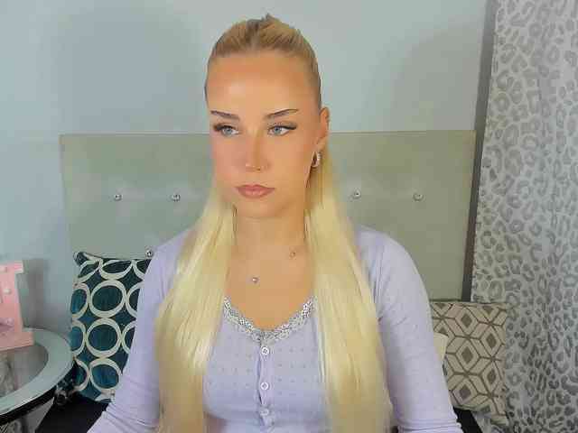 KristyAngel webcam
