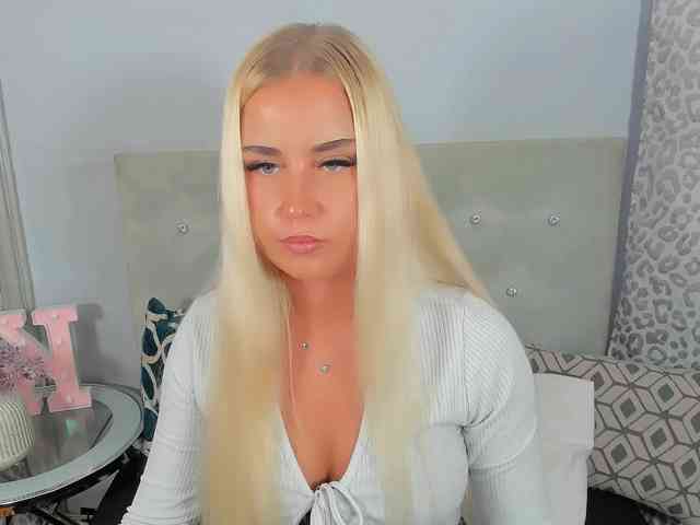 KristyAngel webcam