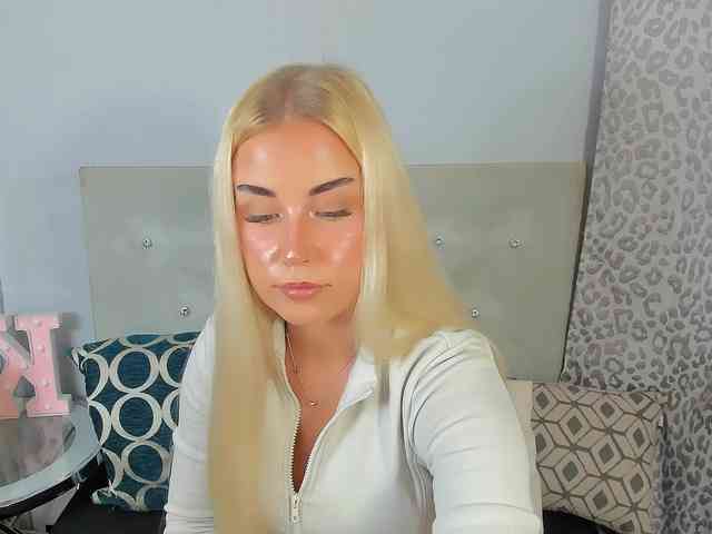 KristyAngel webcam