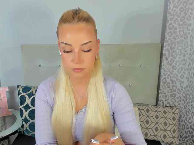 KristyAngel webcam
