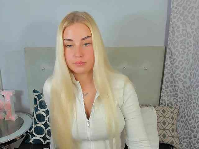 KristyAngel webcam