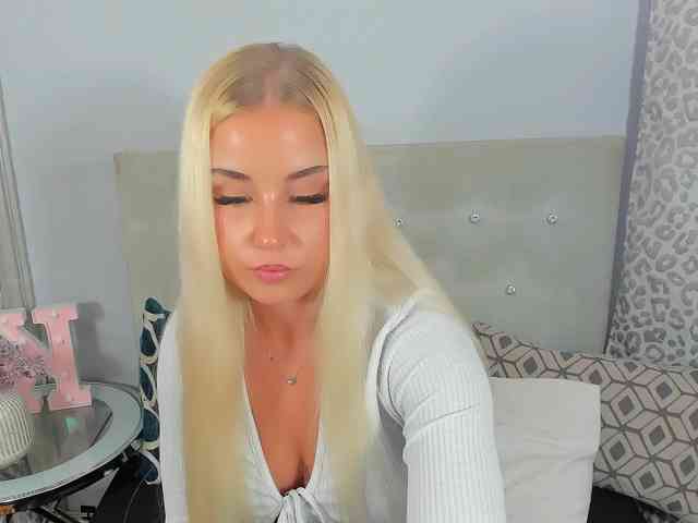 KristyAngel webcam