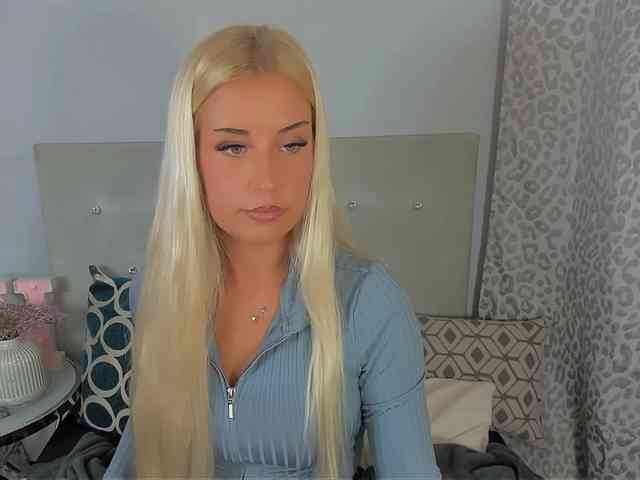 KristyAngel webcam