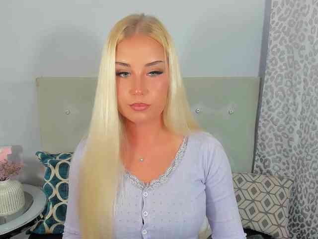 Model: KristyAngel