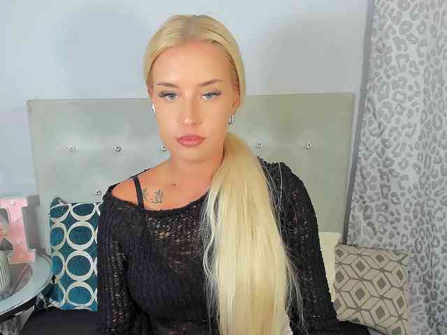 KristyAngel webcam