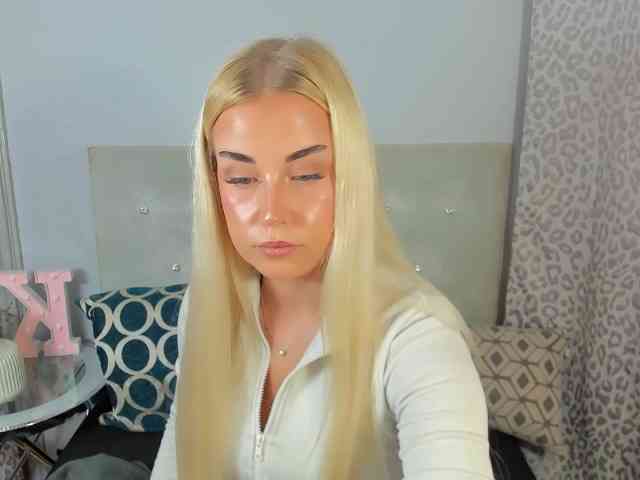 KristyAngel webcam