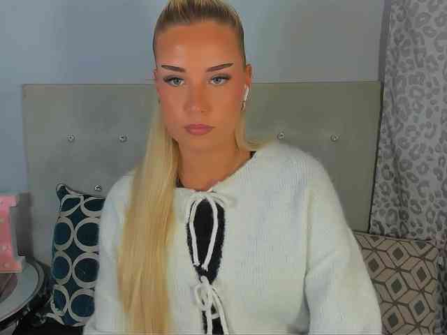 KristyAngel webcam