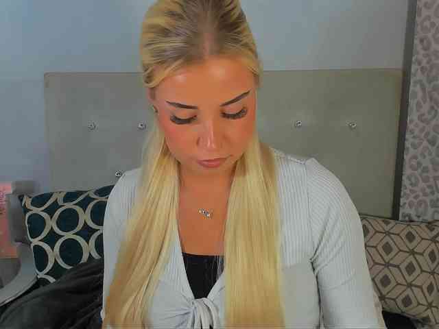KristyAngel webcam