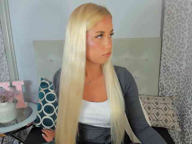 KristyAngel webcam