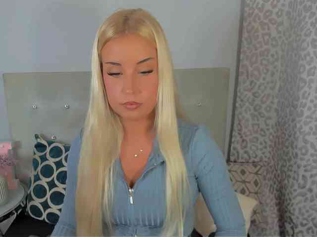 KristyAngel webcam