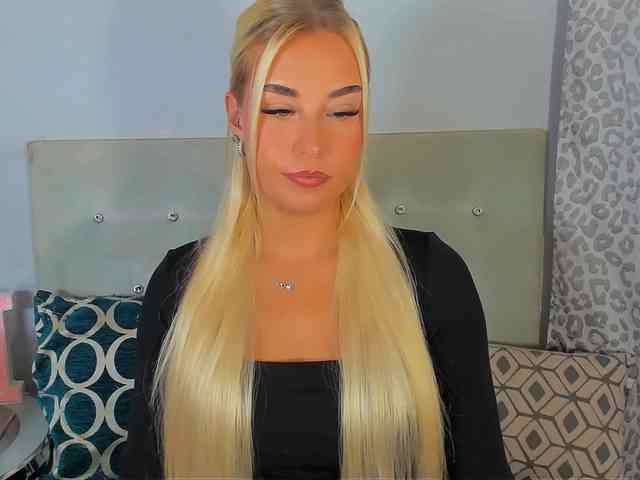 KristyAngel webcam