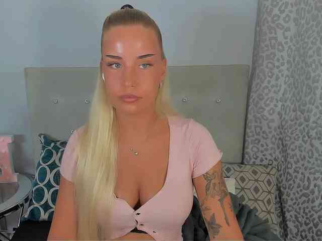 KristyAngel webcam