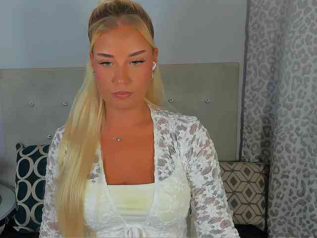 KristyAngel webcam
