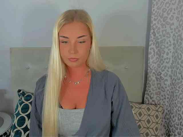 KristyAngel webcam