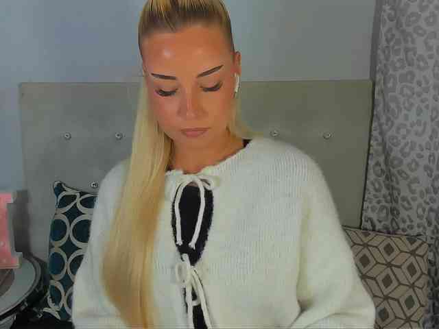 KristyAngel webcam