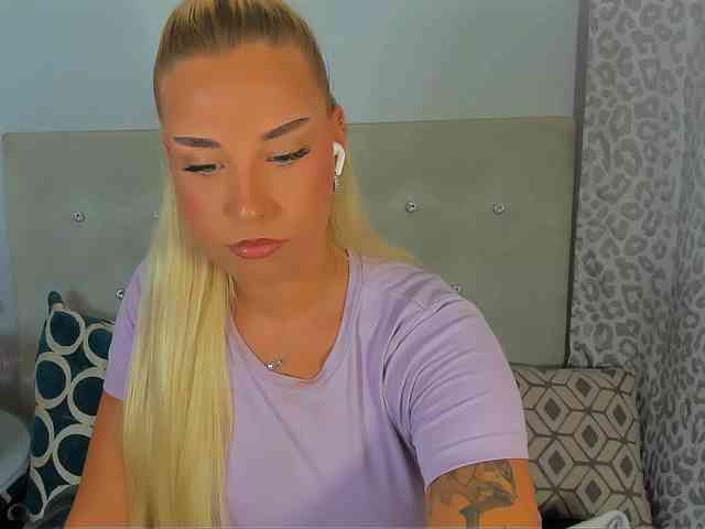 KristyAngel webcam