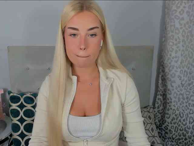 KristyAngel webcam