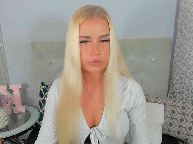 KristyAngel webcam