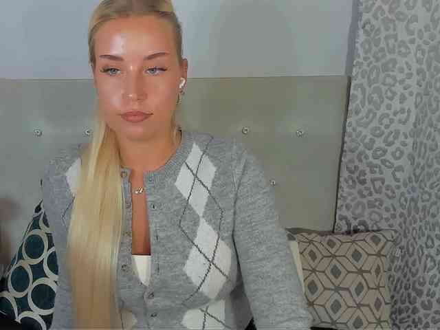 KristyAngel webcam