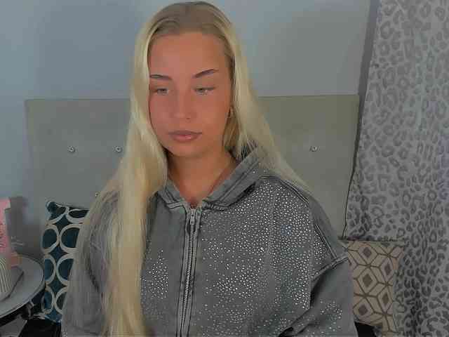 Model: KristyAngel
