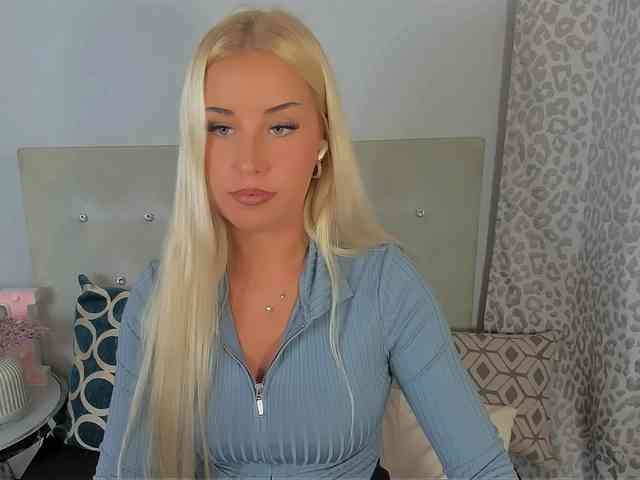 KristyAngel webcam