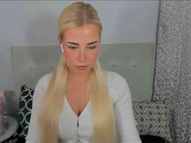 KristyAngel webcam
