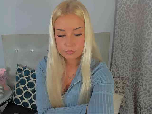 Model: KristyAngel