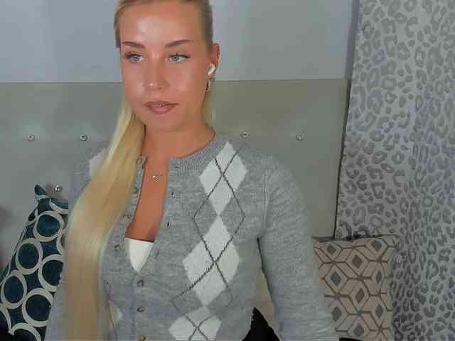 KristyAngel webcam