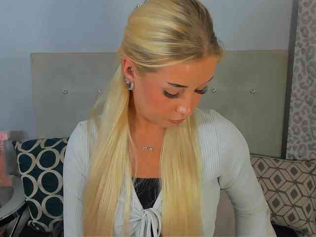 KristyAngel webcam