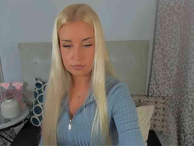 KristyAngel webcam