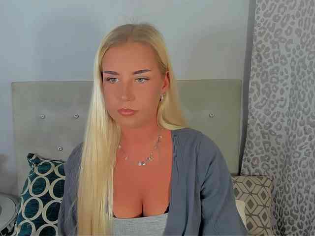 KristyAngel webcam
