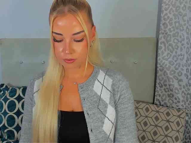 KristyAngel webcam