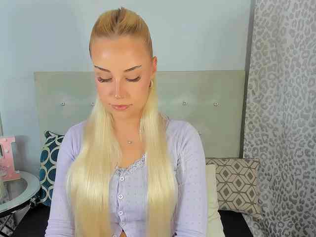 KristyAngel webcam