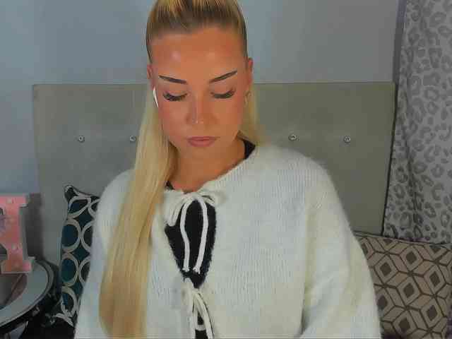 KristyAngel webcam