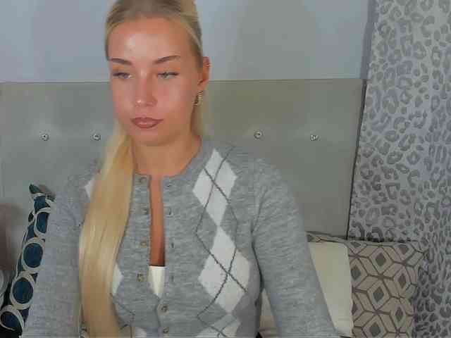 KristyAngel webcam