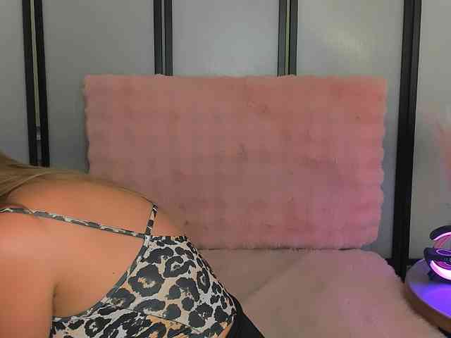 LatoyaSensual webcam