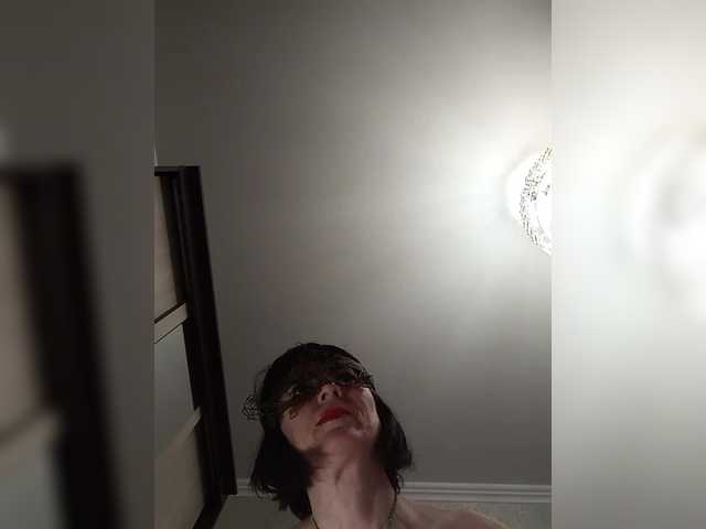 Lilya18's BongaCams show and profile