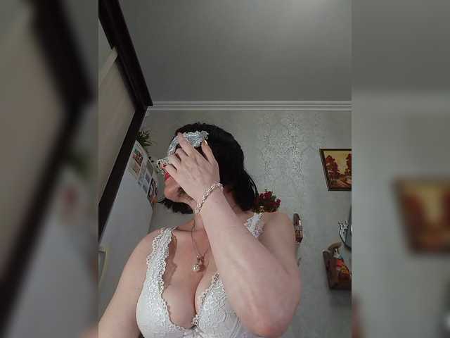 Lilya18 live cam on BongaCams