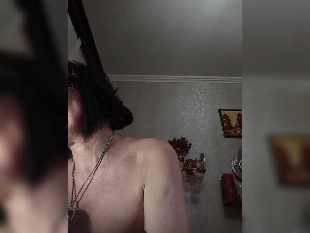 Lilya18 live cam