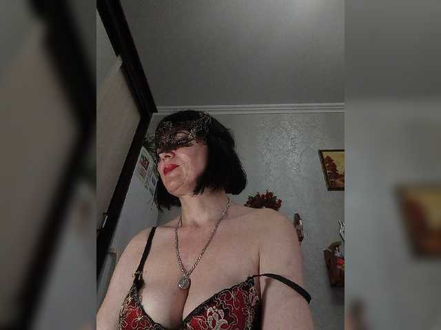 Lilya18 live webcam show
