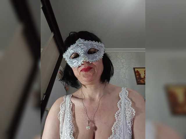 Lilya18 live cam