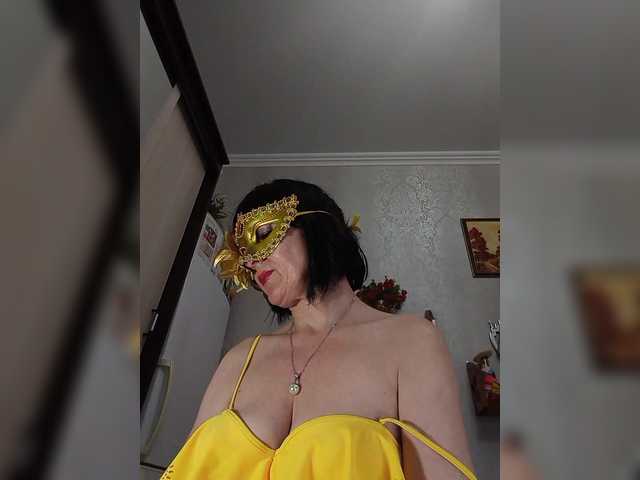 Lilya18 live webcam show