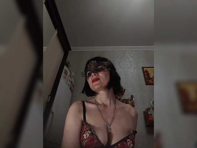 Lilya18 live cam on BongaCams