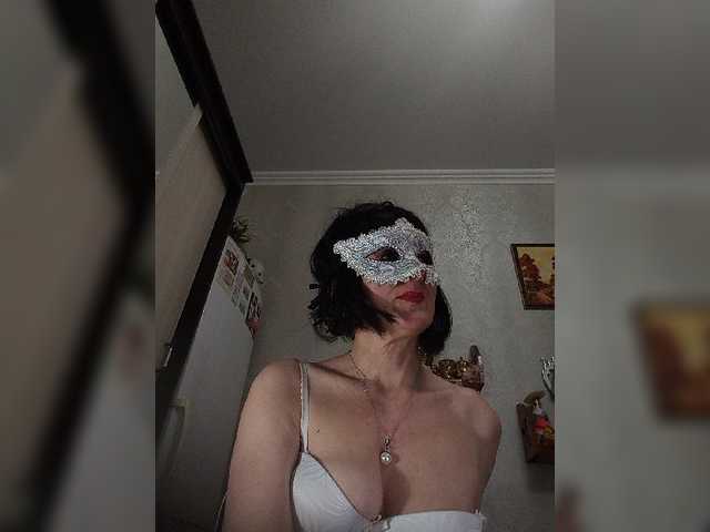 Lilya18 live cam on BongaCams