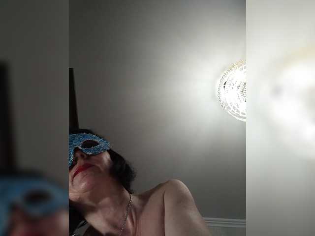 Lilya18 live webcam show